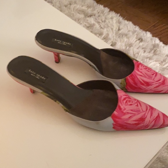 Kate Spade Rose Pattern Kitten Heel Mules sz 8.5 - Picture 2 of 7